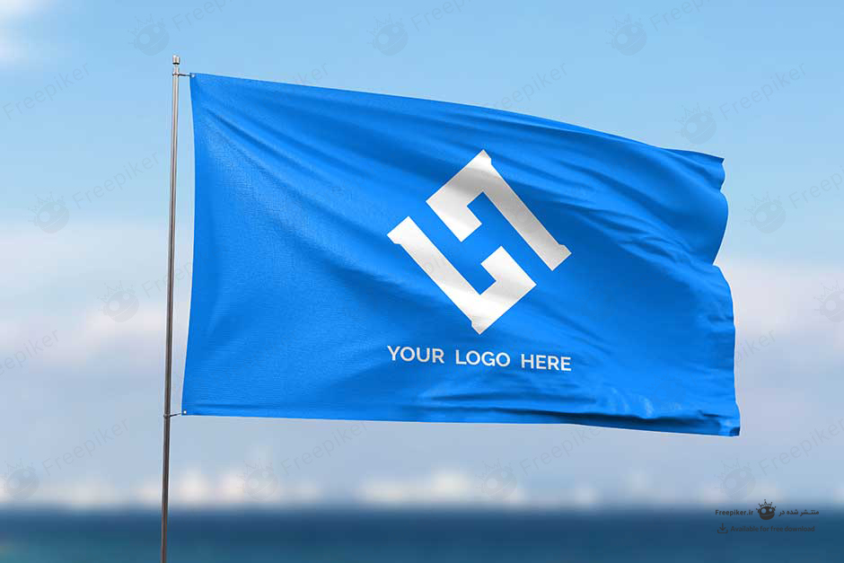 موکاپ پرچم آبی تبلیغاتی شیک در بکگراند آسمان آبی