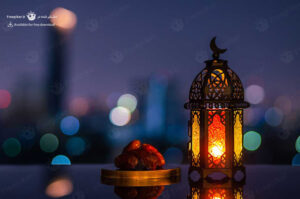 تصویر فانوس عربی و کاسه خرما مناسب استفاده در بنرهای ماه رمضان