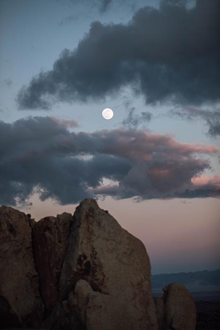 پکیج 10 عددی تصویر زمینه با کیفیت HD و زیبای ماه در آسمان برای گوشی اندروید