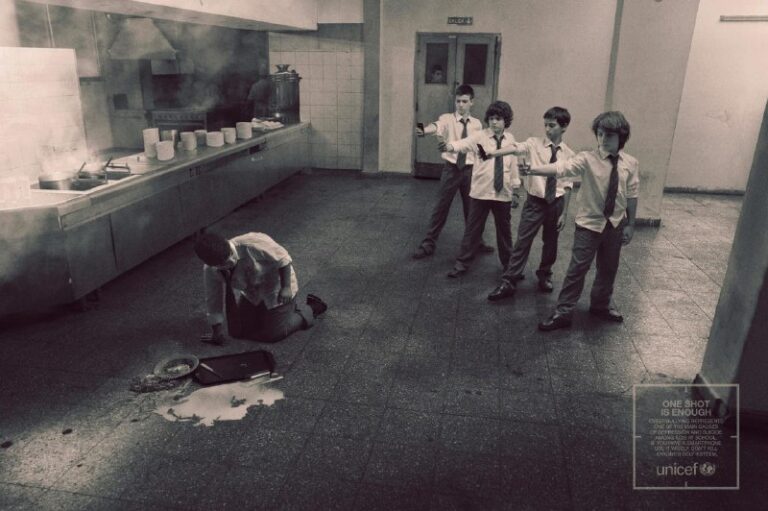 ایده تبلیغاتی آسیبهای روحی و روانی دانش‌آموزان