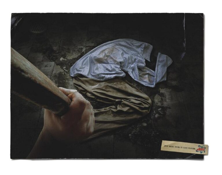 ایده تبلیغاتی ظلم و شکنجۀ لباس‌ها