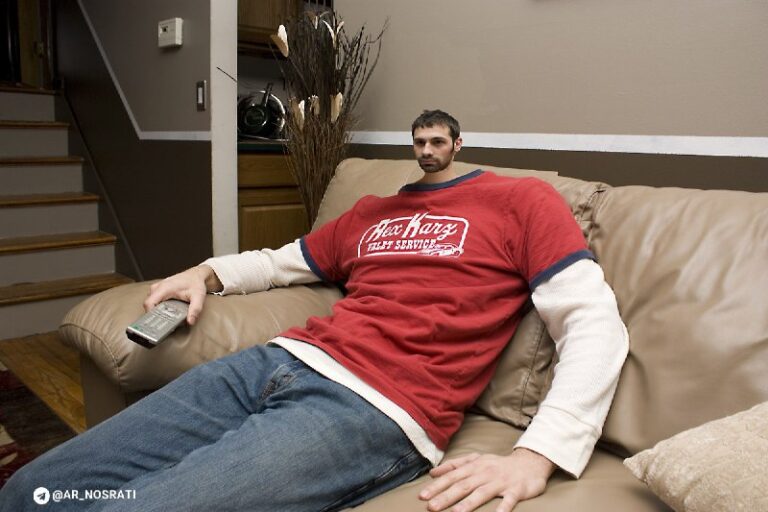 کمپین تبلیغاتی قدیمی ترین فروشگاه های زنجیره ای کتاب