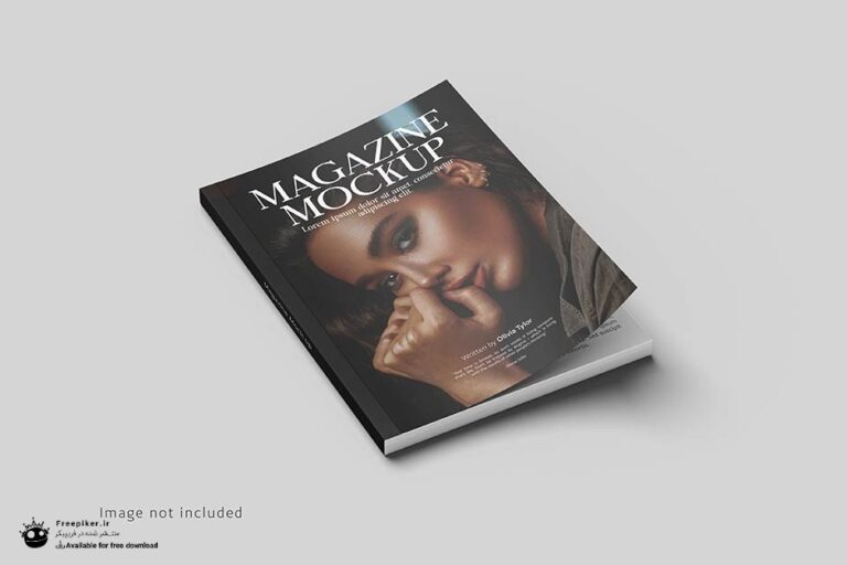 موکاپ جلد روی مجله در حالت نیمه باز